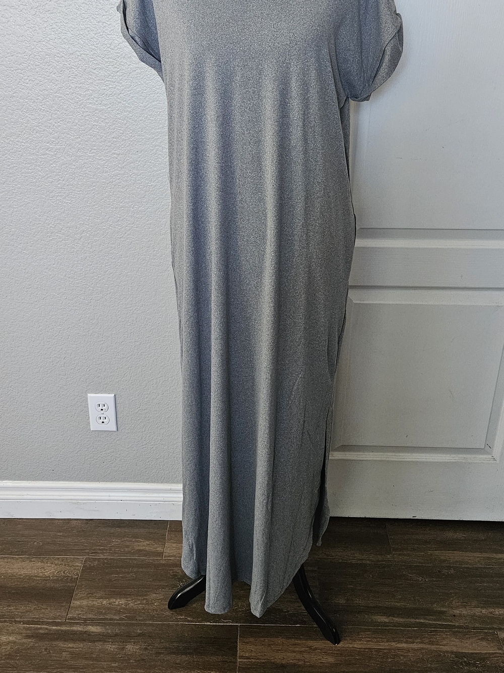 V-Neck Gray Maxi Tee Dress with Side Slit - Picture 2 of 8